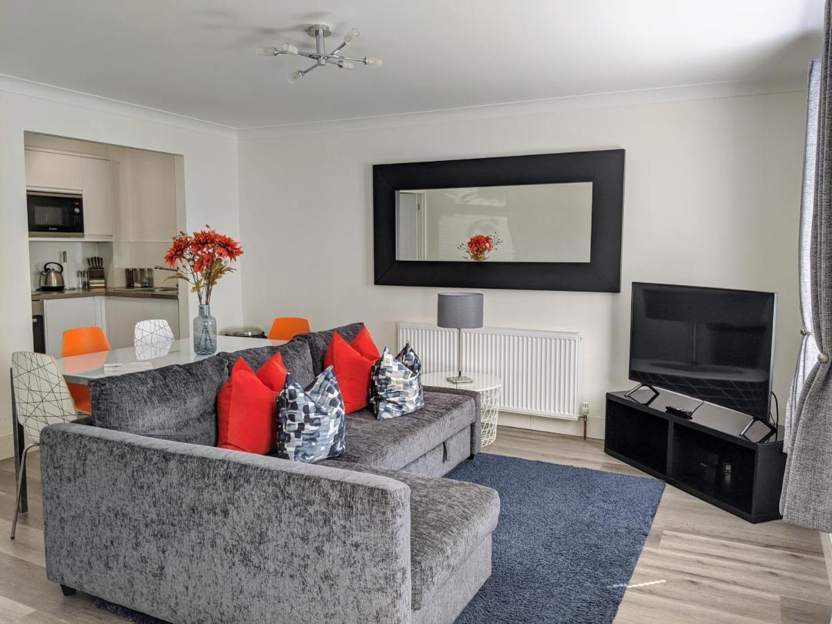 Saffron Court By Wycombe - 06